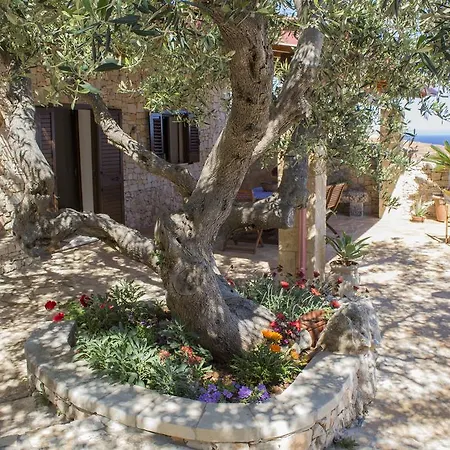 Calavella Сasa de vacaciones Corsano (Apulia)